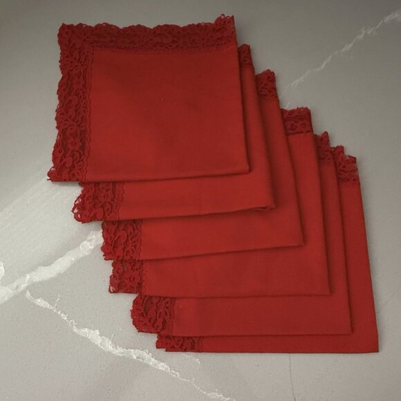 Vintage Pure Red Oval Tablecloth 6 Square Napkins Lace Trim On All Immaculate! - Picture 4 of 14